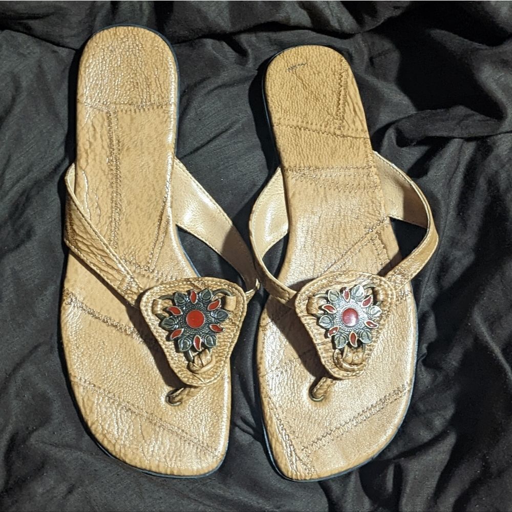 Trendy cute sandals 8 